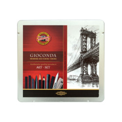 Koh-i-noor gioconda 8898 a set of colored pencils in a metal case