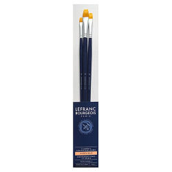 L&B set of 3 synthetic flat brushes with long handle