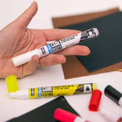 Pebeo setacolor cuir leather fluorescent set of 2 leather markers
