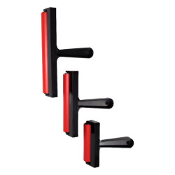 Rubber roller with a plastic handle